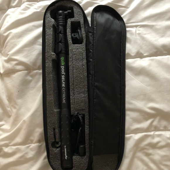 Quikpod Selfie Stick - Picture 4 of 4